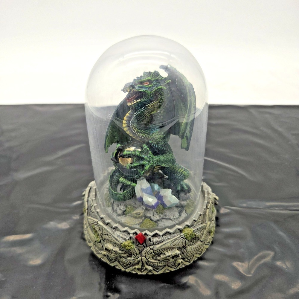 The Franklin Mint Dragonfire Michael Whelan Dragon Figurine Figure Domed Glass